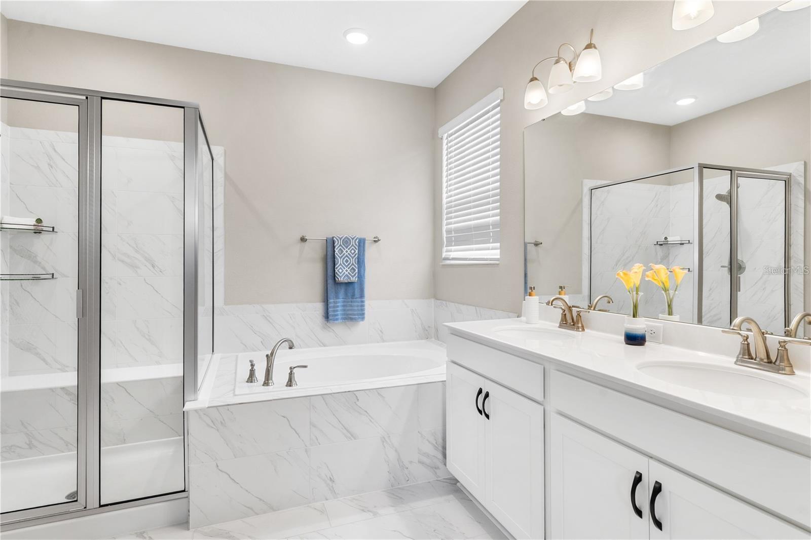 Image 13 of 36 For 6003 Nightjar Court