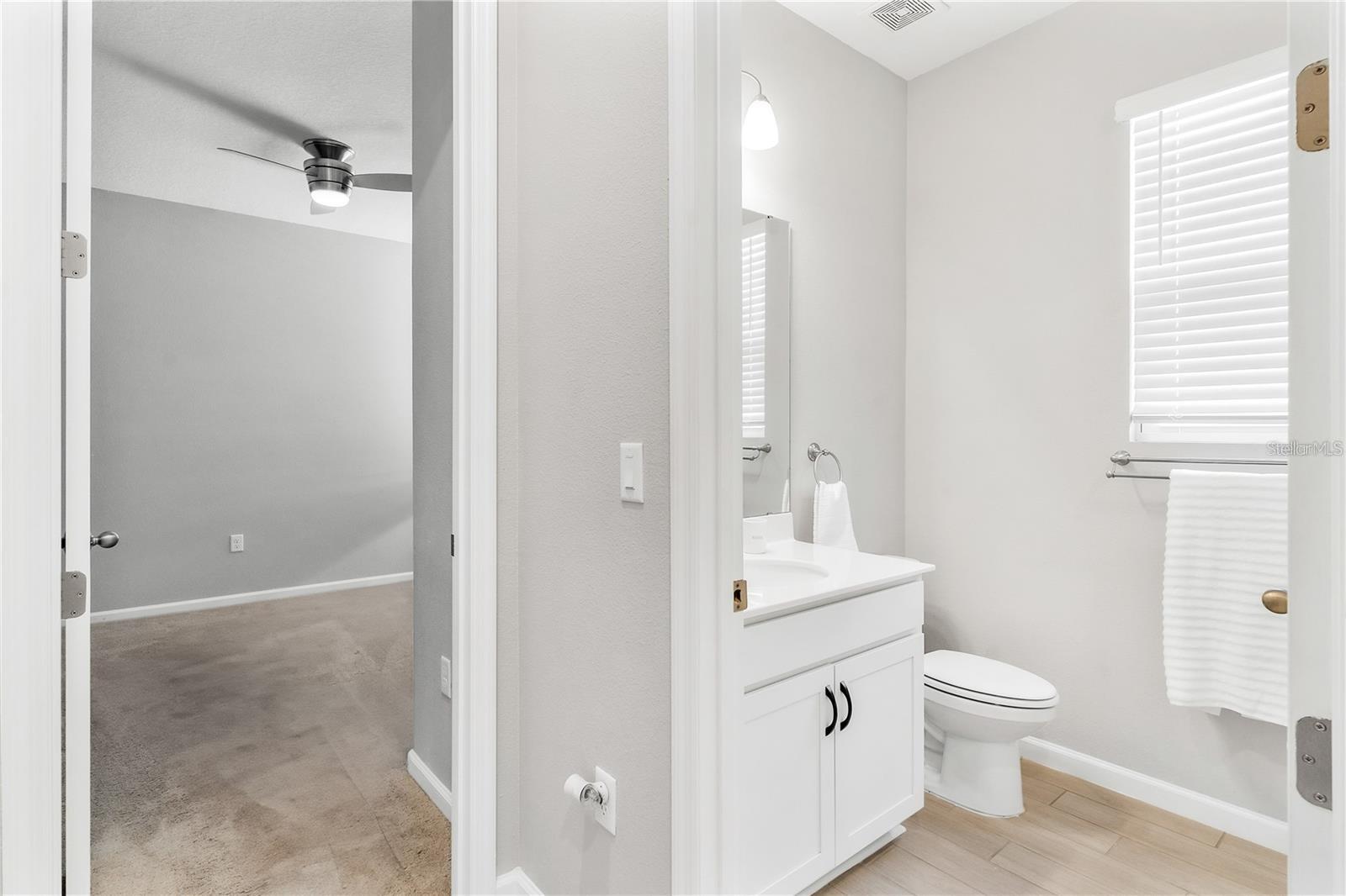 Image 27 of 36 For 6003 Nightjar Court