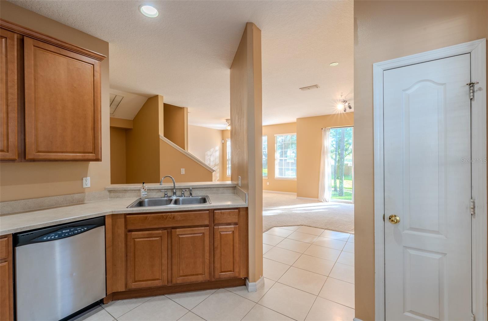 Image 11 of 44 For 430 Ashley Brooke Court B