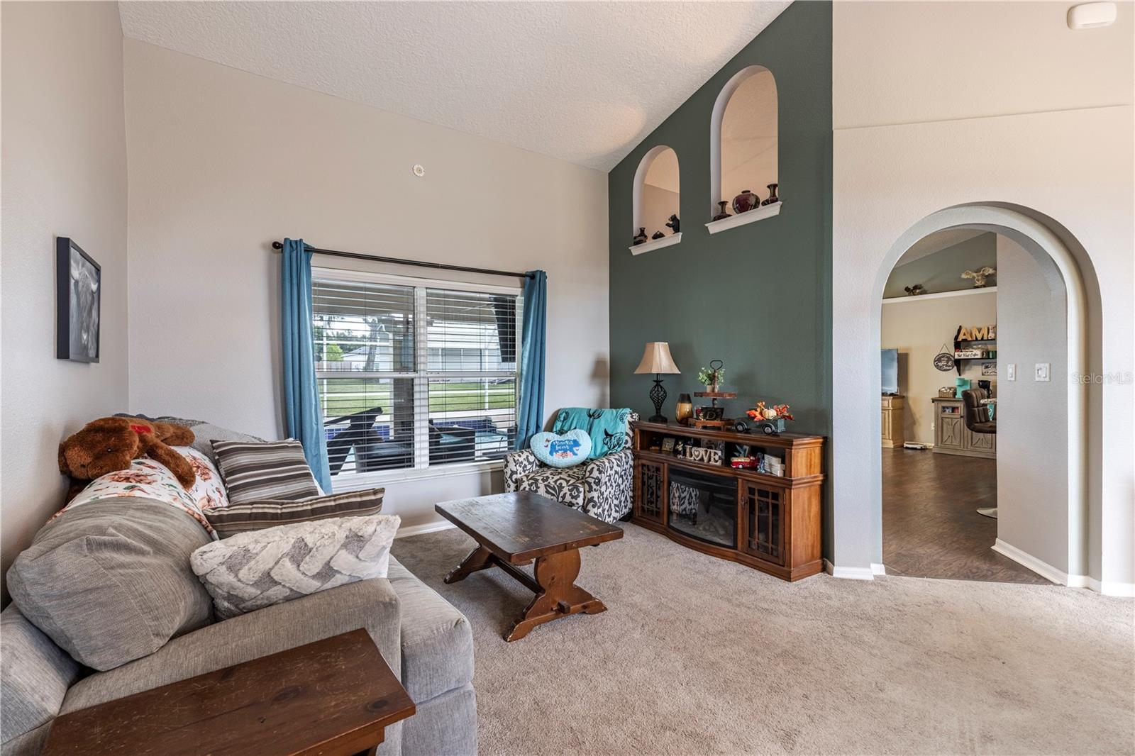 Image 15 of 47 For 114 Wingfield Drive