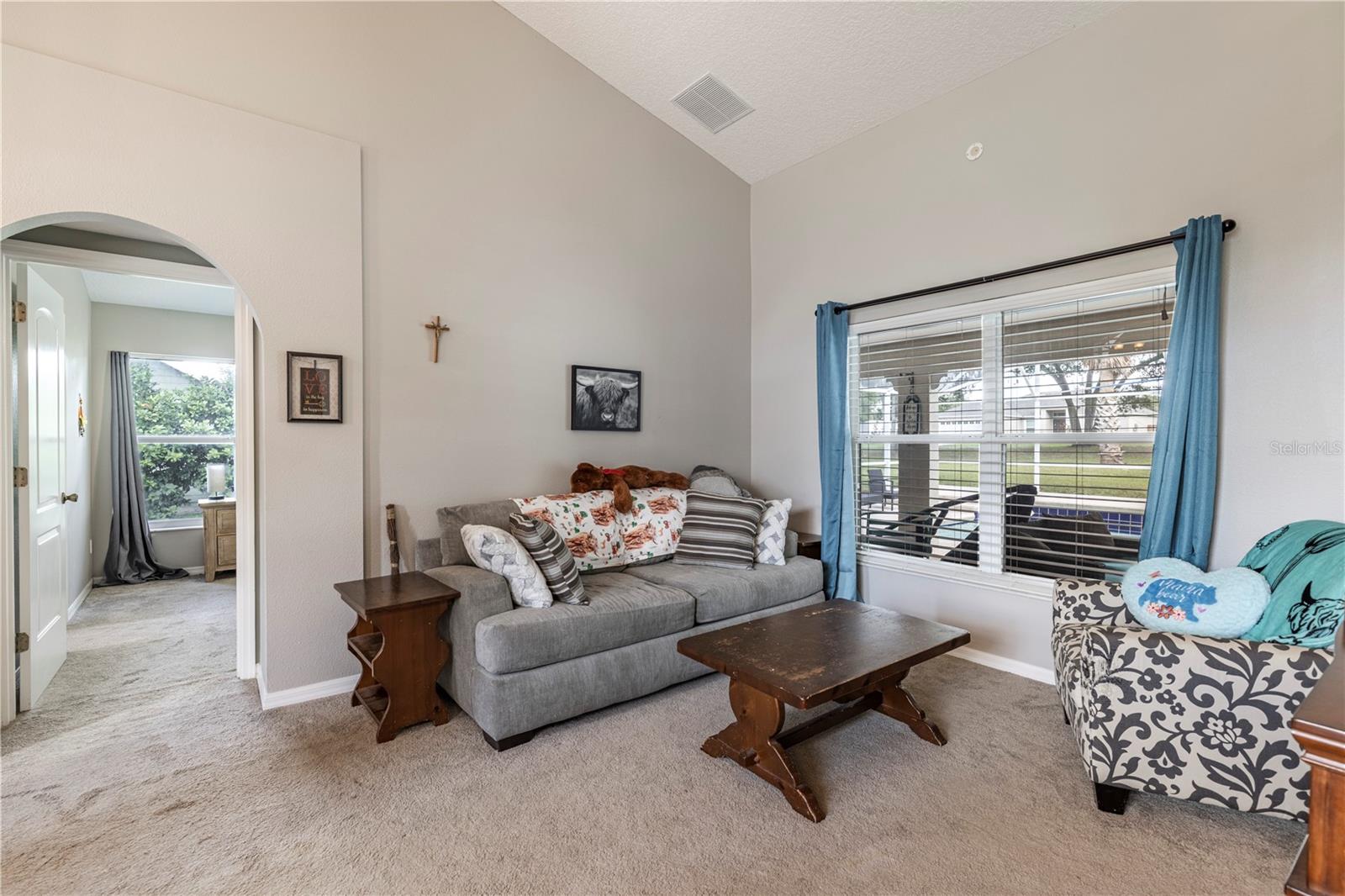 Image 16 of 47 For 114 Wingfield Drive