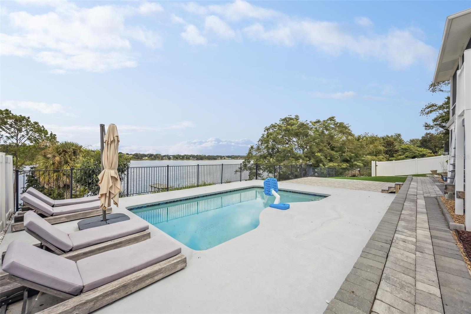 Image 40 of 63 For 16909 Florence View Drive