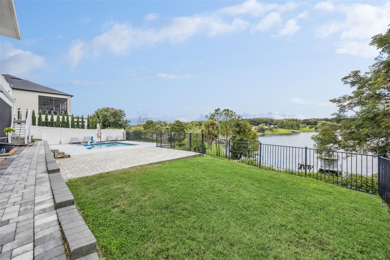 Image 46 of 63 For 16909 Florence View Drive