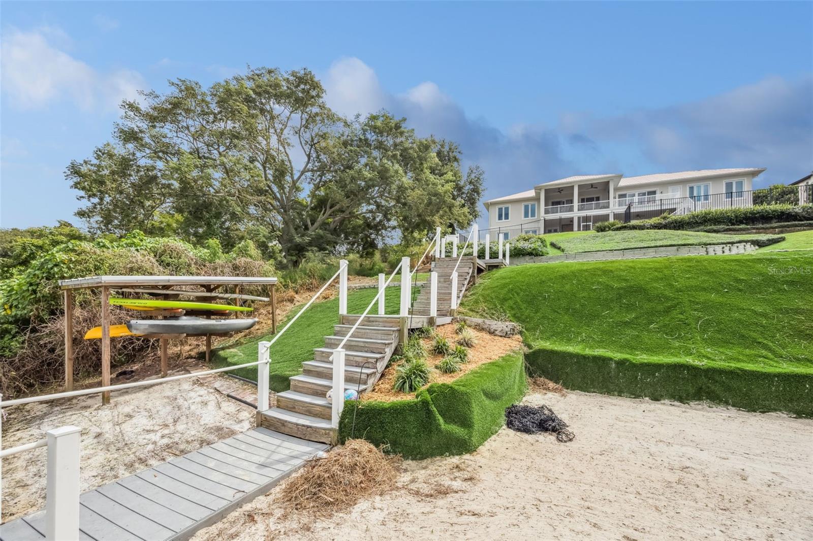 Image 49 of 63 For 16909 Florence View Drive