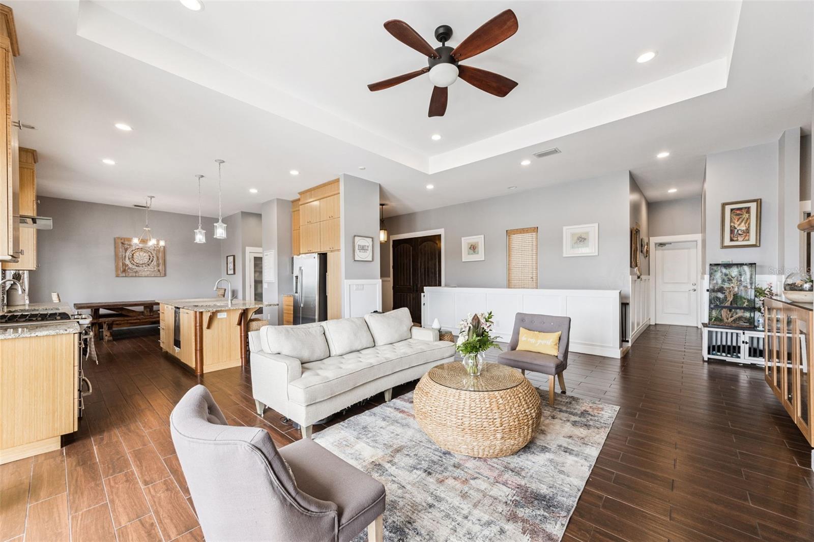 Image 6 of 63 For 16909 Florence View Drive