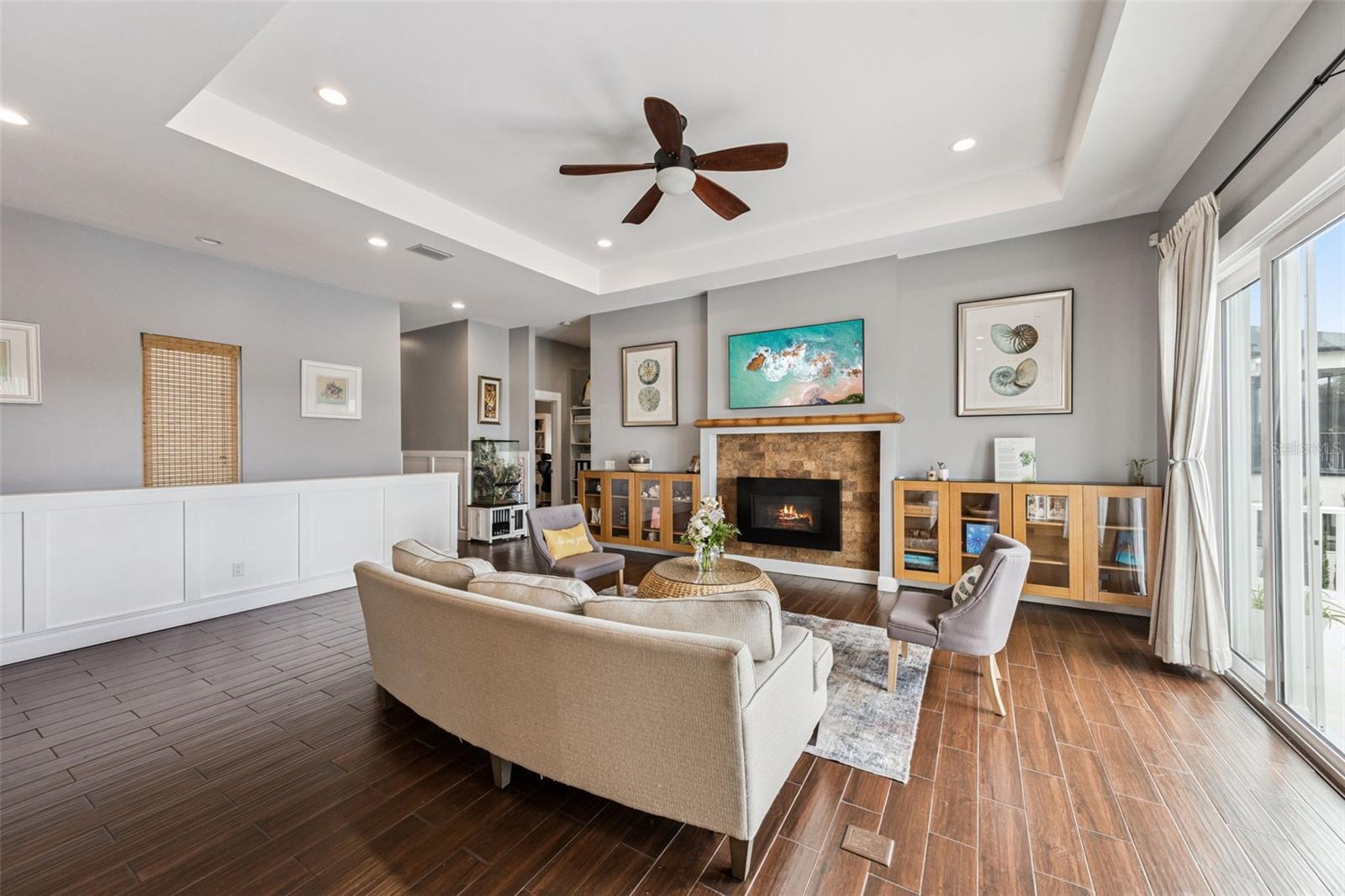 Image 7 of 63 For 16909 Florence View Drive