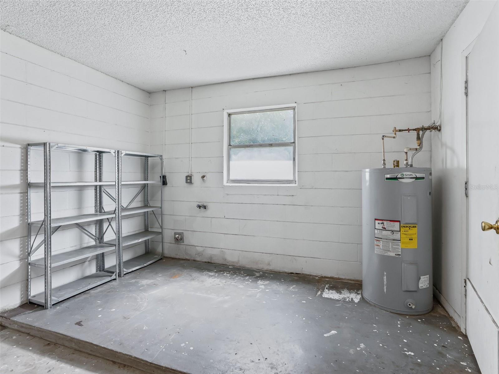 Image 24 of 28 For 2620 43rd Place