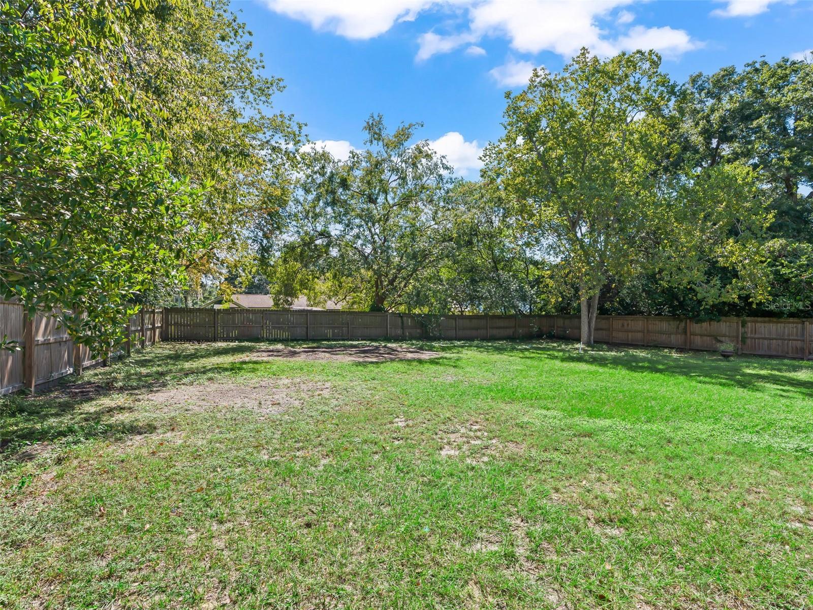 Image 27 of 28 For 2620 43rd Place