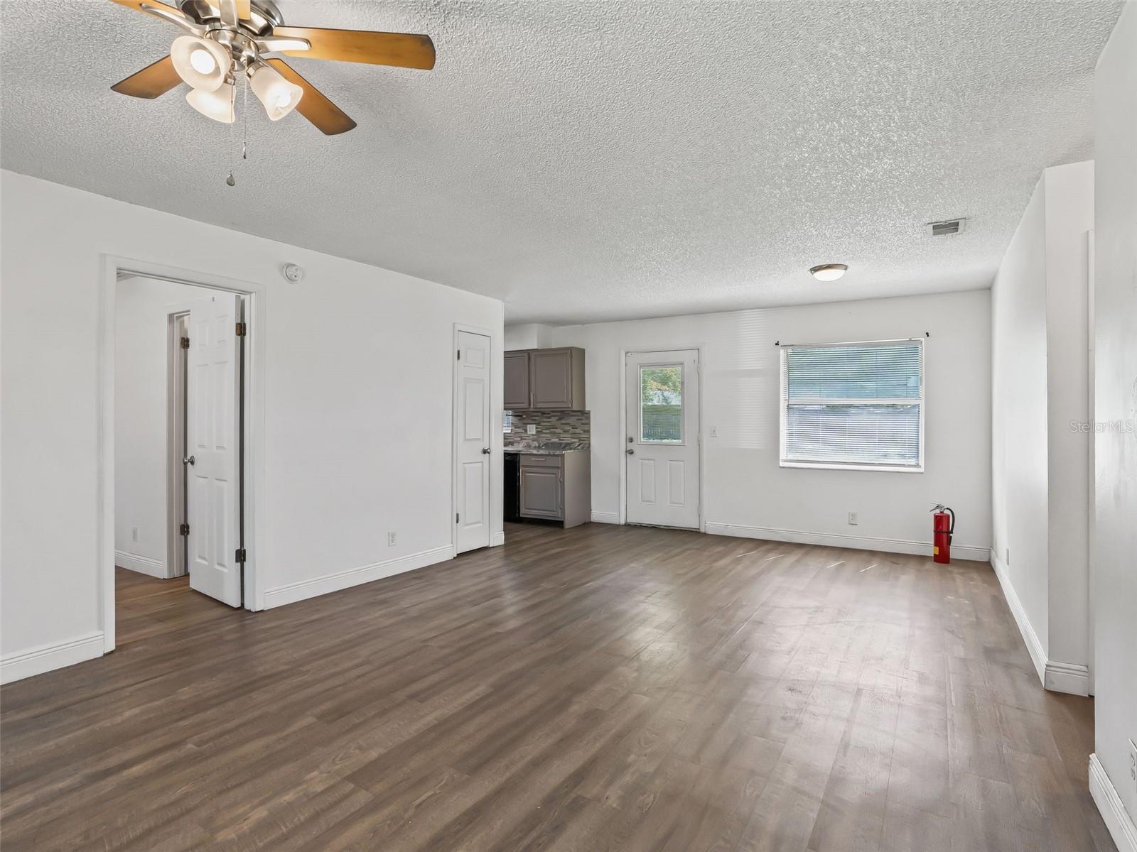 Image 6 of 28 For 2620 43rd Place