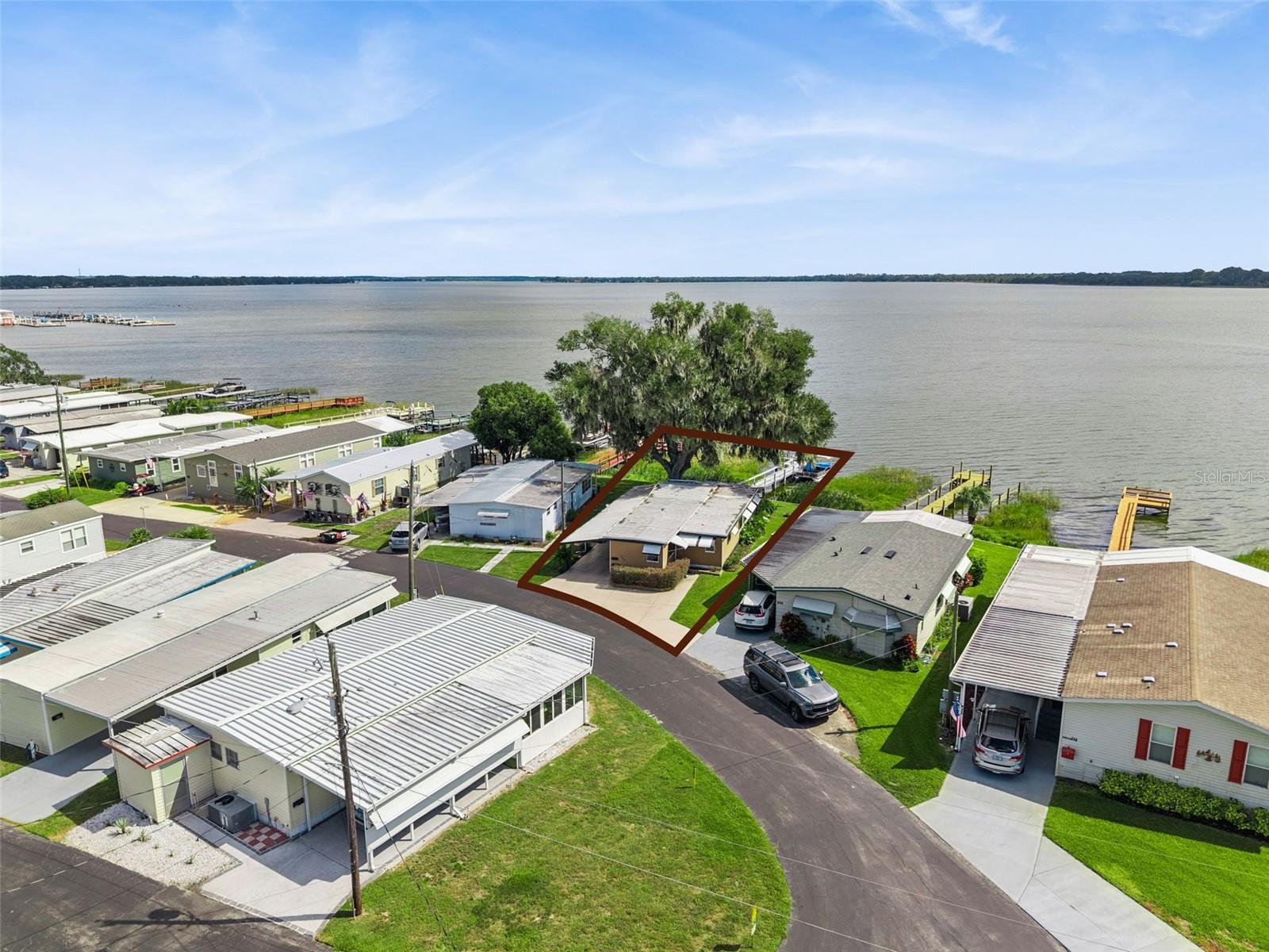 Image 10 of 49 For 669 Sinclair Circle