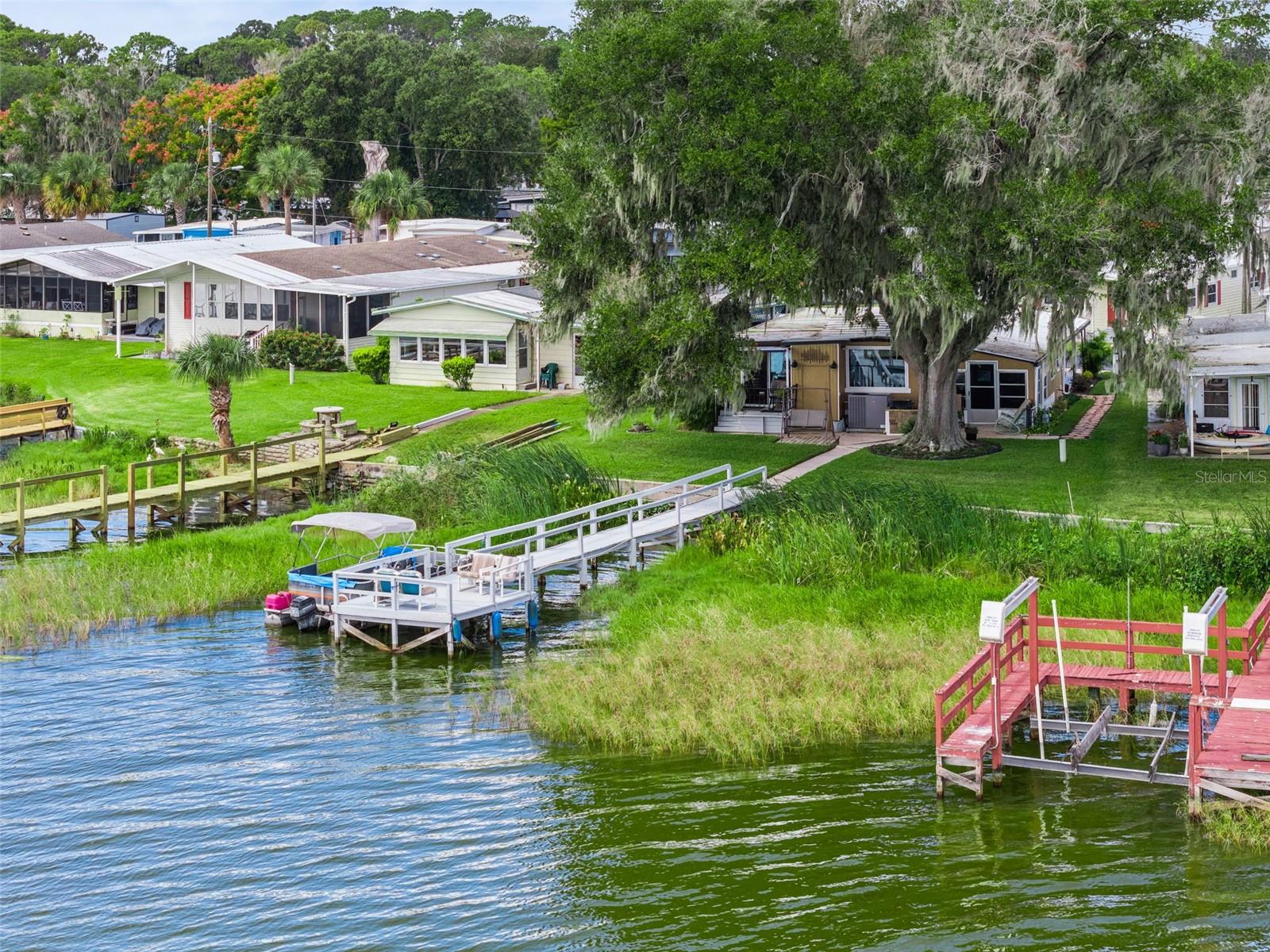 Image 43 of 49 For 669 Sinclair Circle