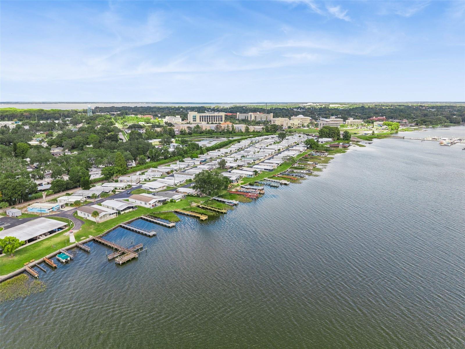 Image 45 of 49 For 669 Sinclair Circle