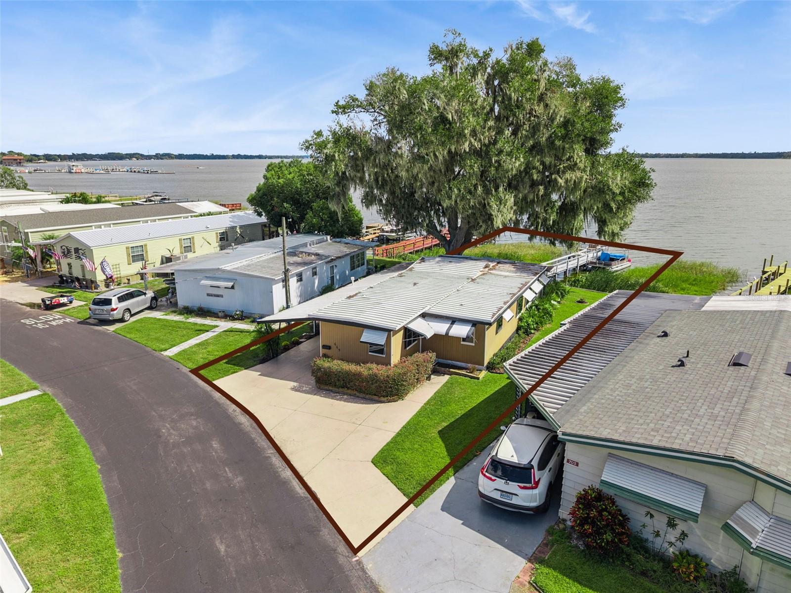 Image 9 of 49 For 669 Sinclair Circle