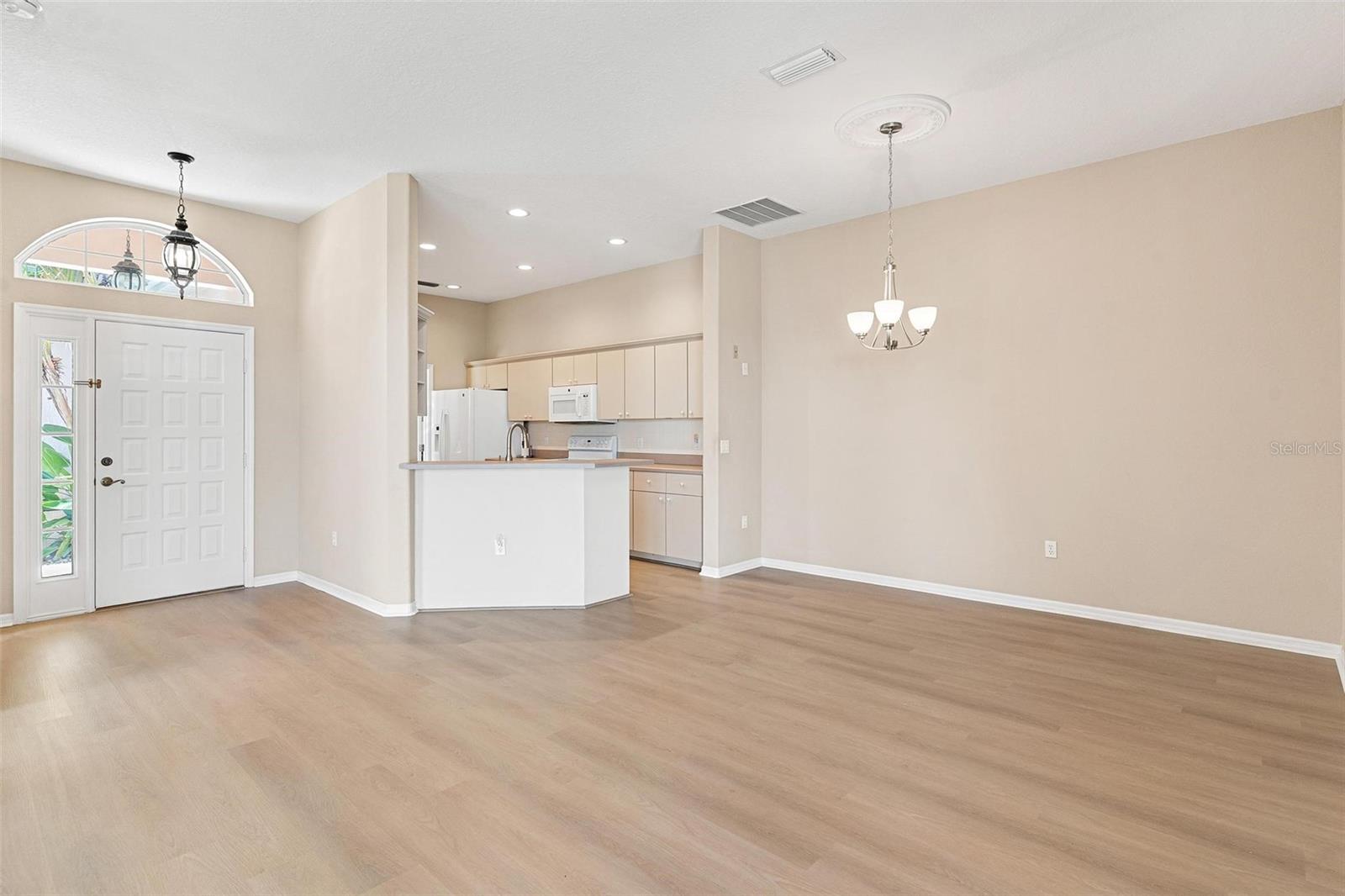 Image 13 of 44 For 6224 Topsail Road
