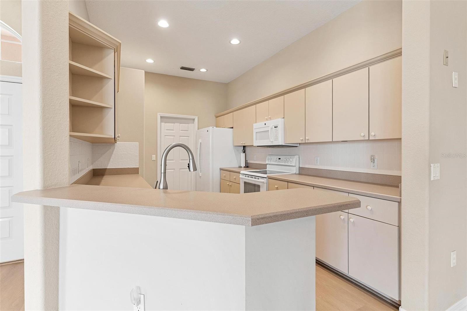 Image 15 of 44 For 6224 Topsail Road