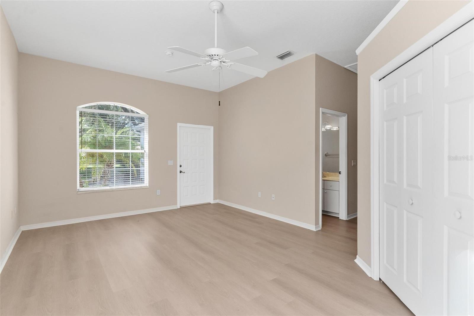 Image 26 of 44 For 6224 Topsail Road