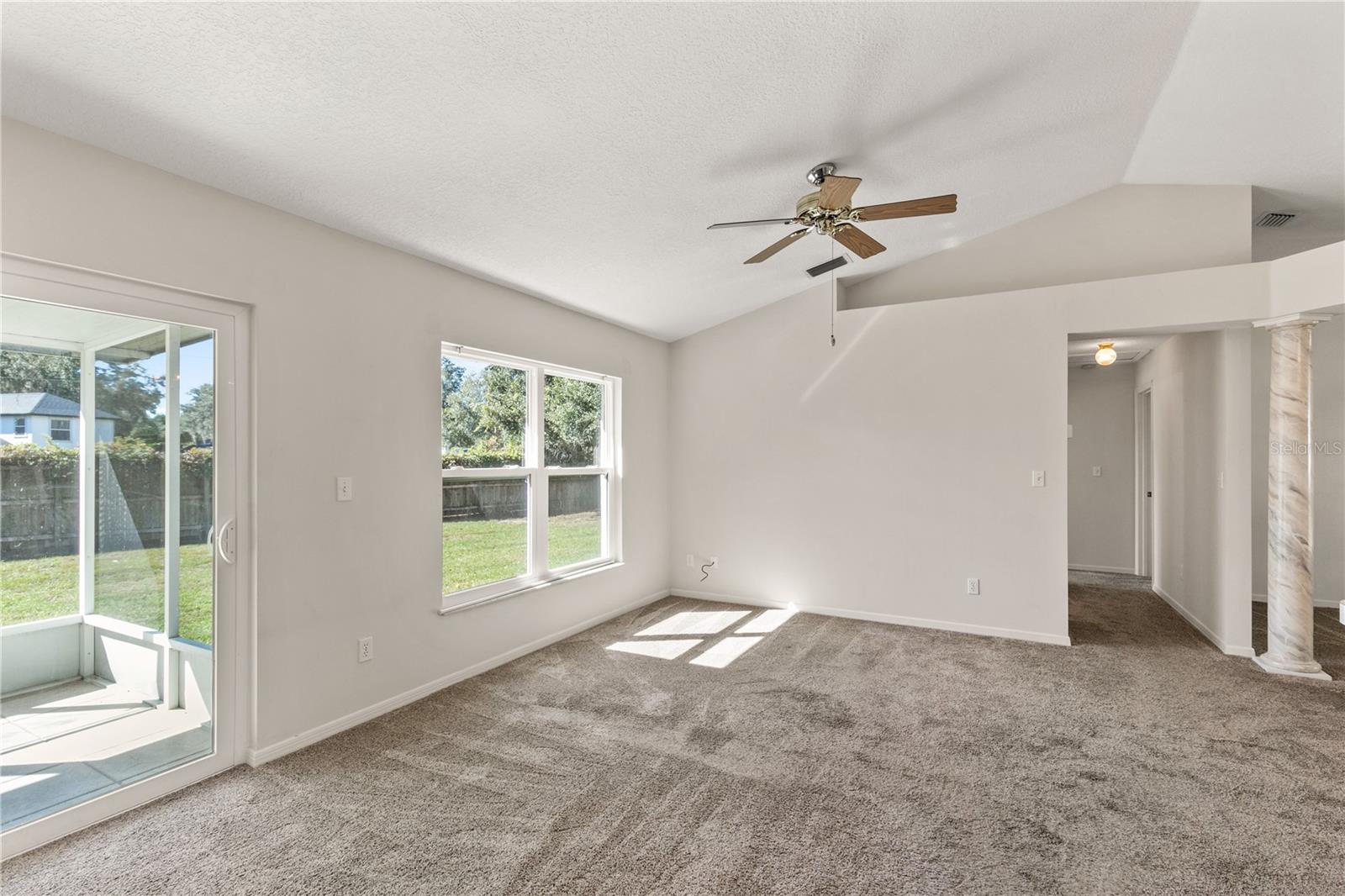 Image 13 of 35 For 2714 Bayview Drive