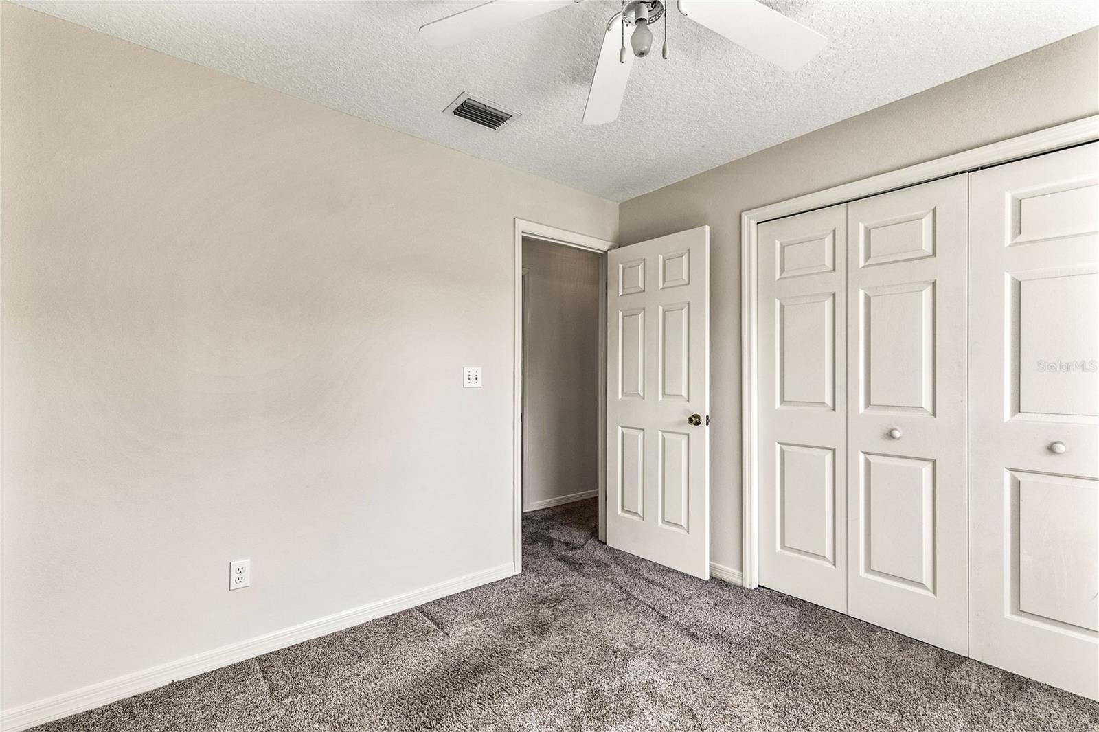 Image 18 of 35 For 2714 Bayview Drive