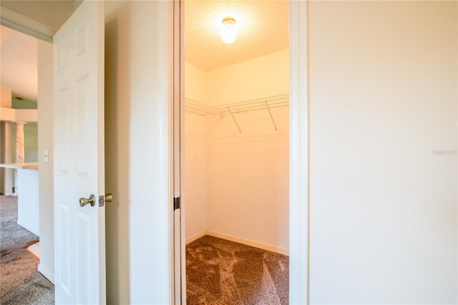 Image 9 of 35 For 2714 Bayview Drive