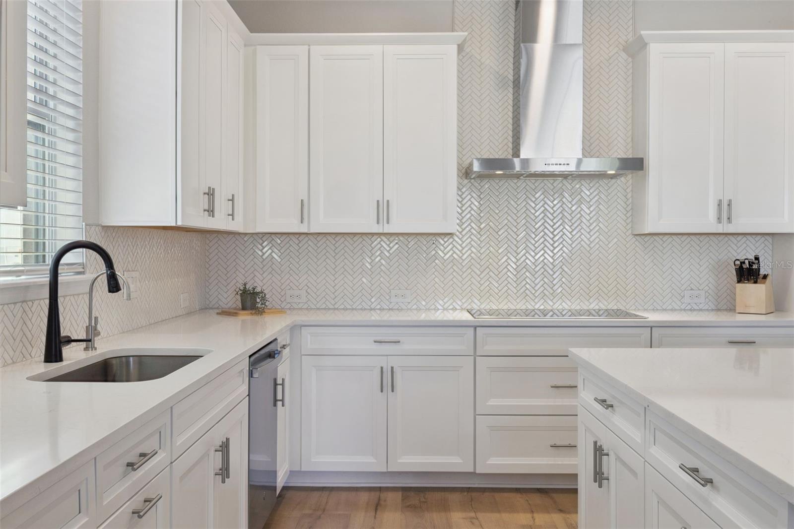 Image 10 of 54 For 17096 Cercis Loop