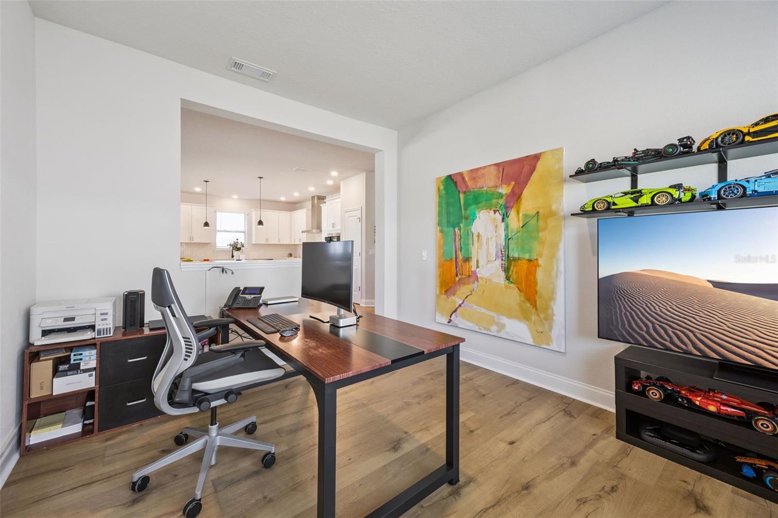 Image 23 of 54 For 17096 Cercis Loop