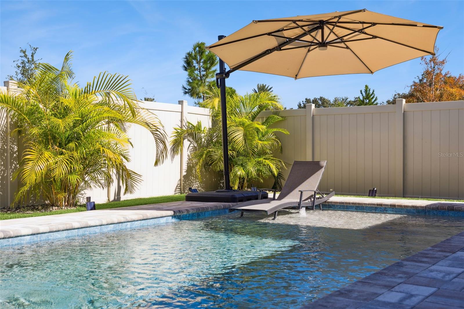 Image 33 of 54 For 17096 Cercis Loop