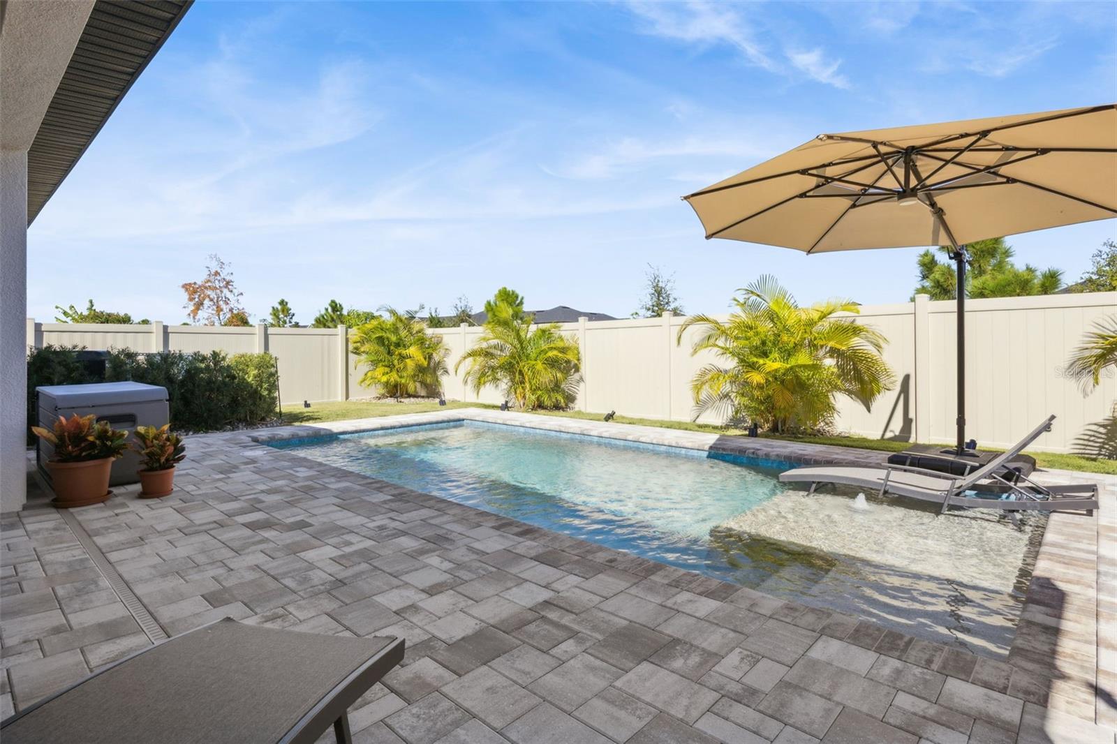 Image 35 of 54 For 17096 Cercis Loop