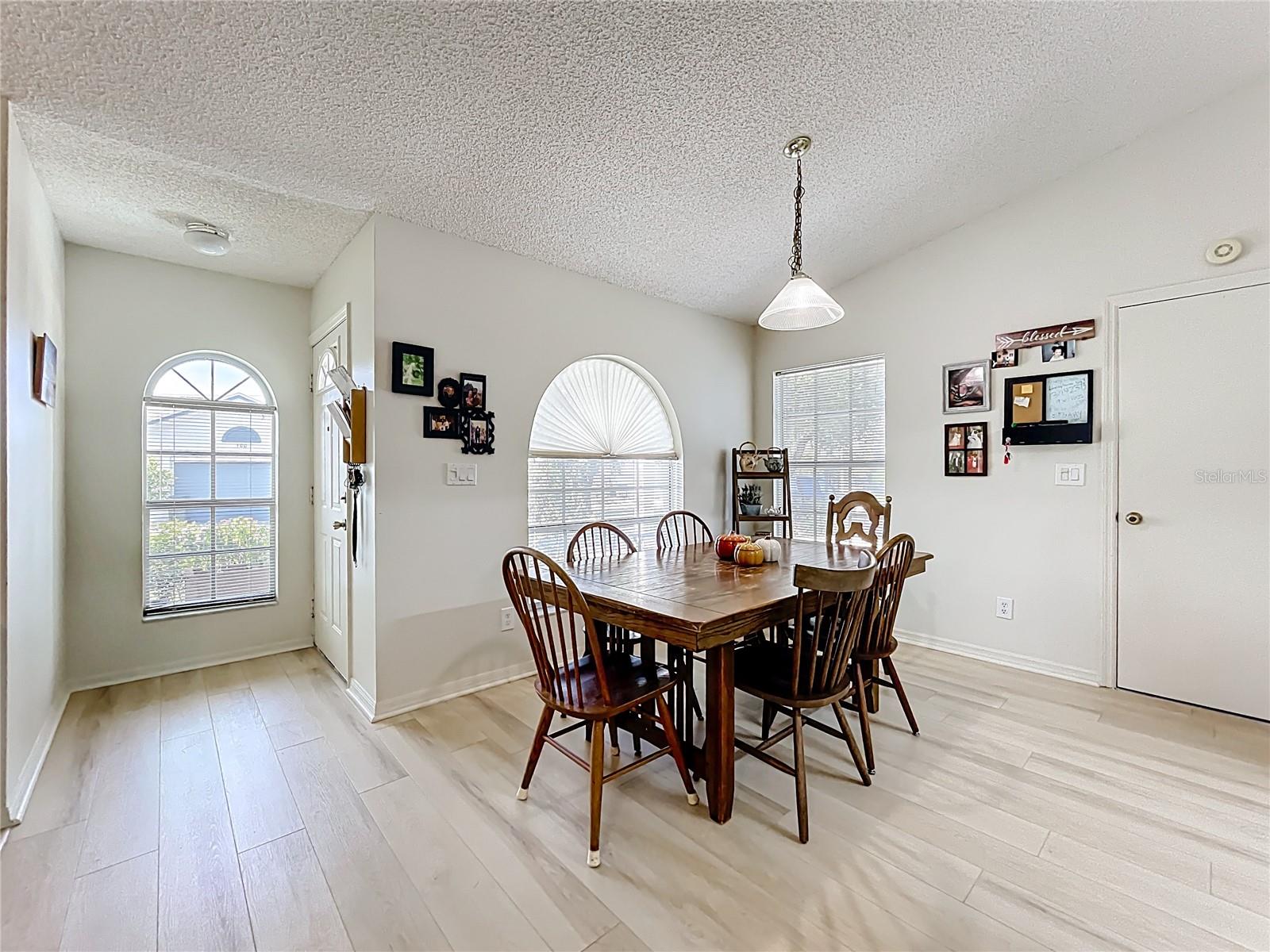 Image 7 of 39 For 115 Division Street