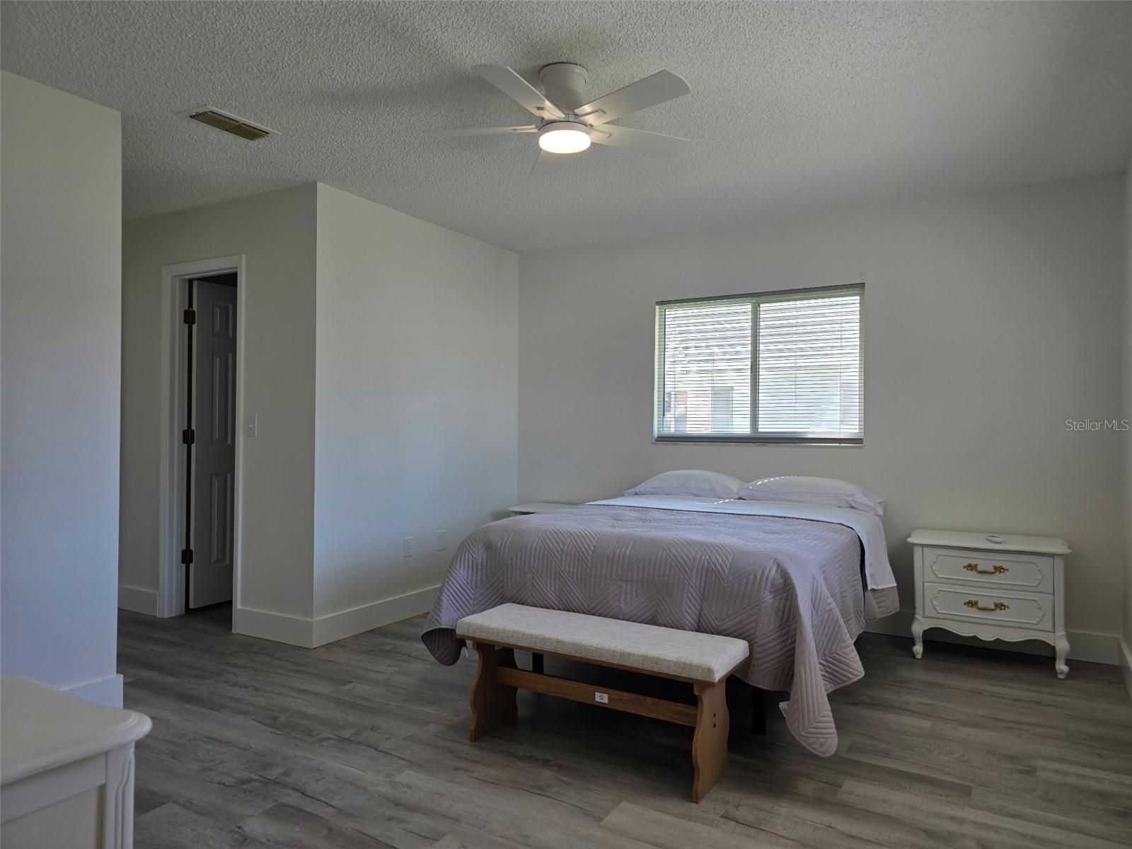 Image 12 of 47 For 9389 174th Loop