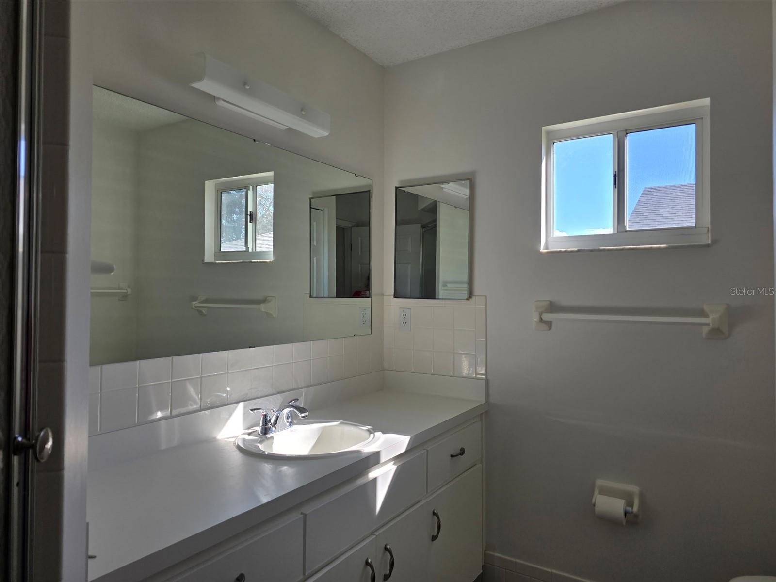 Image 13 of 47 For 9389 174th Loop