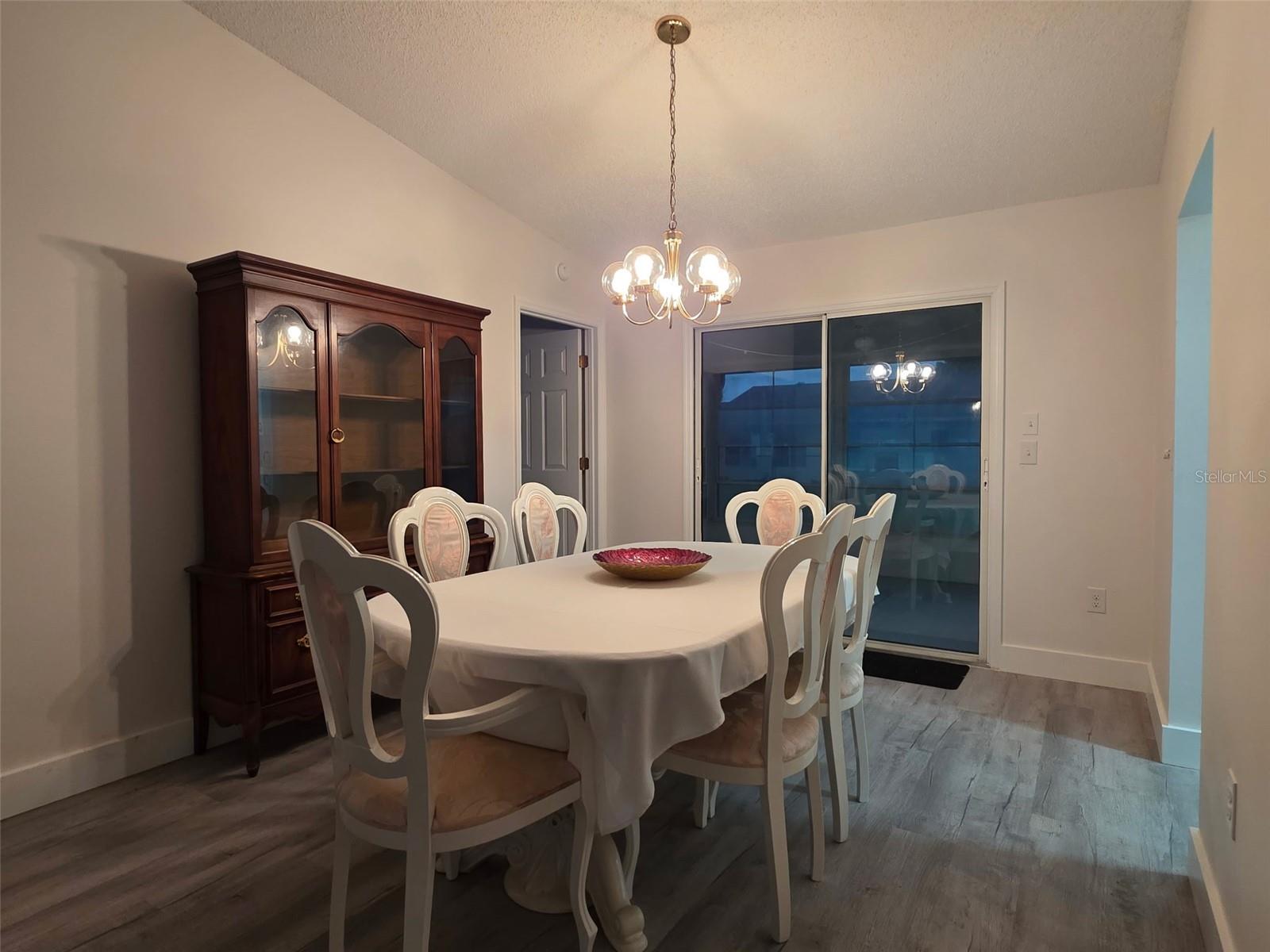 Image 3 of 47 For 9389 174th Loop