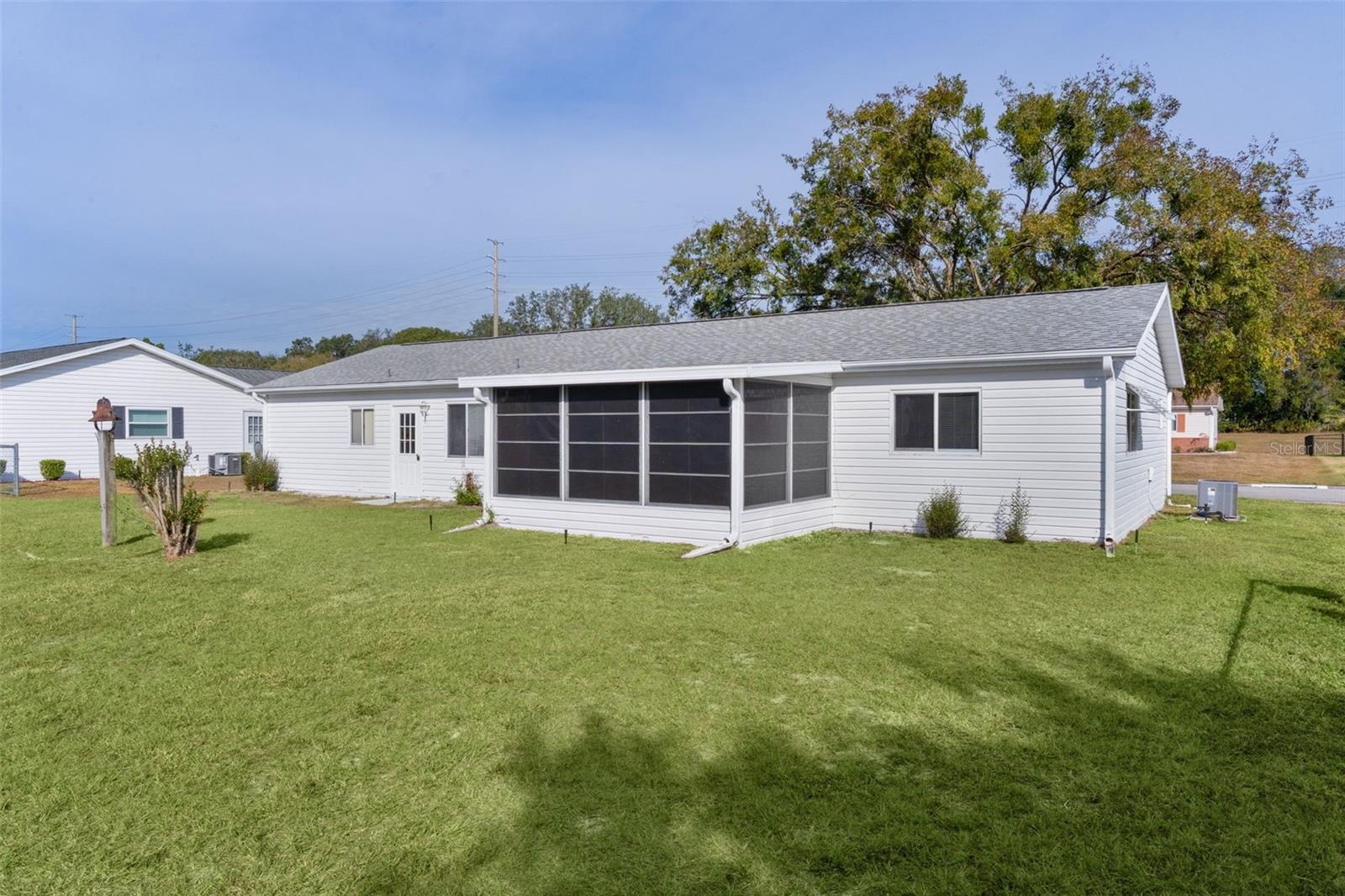 Image 36 of 47 For 9389 174th Loop