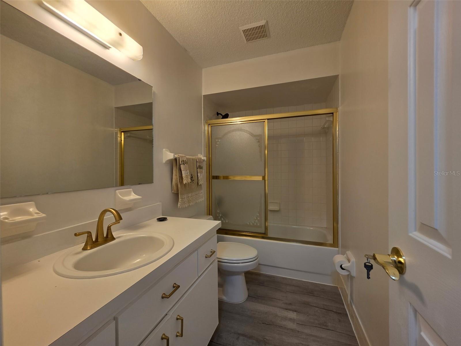 Image 9 of 47 For 9389 174th Loop