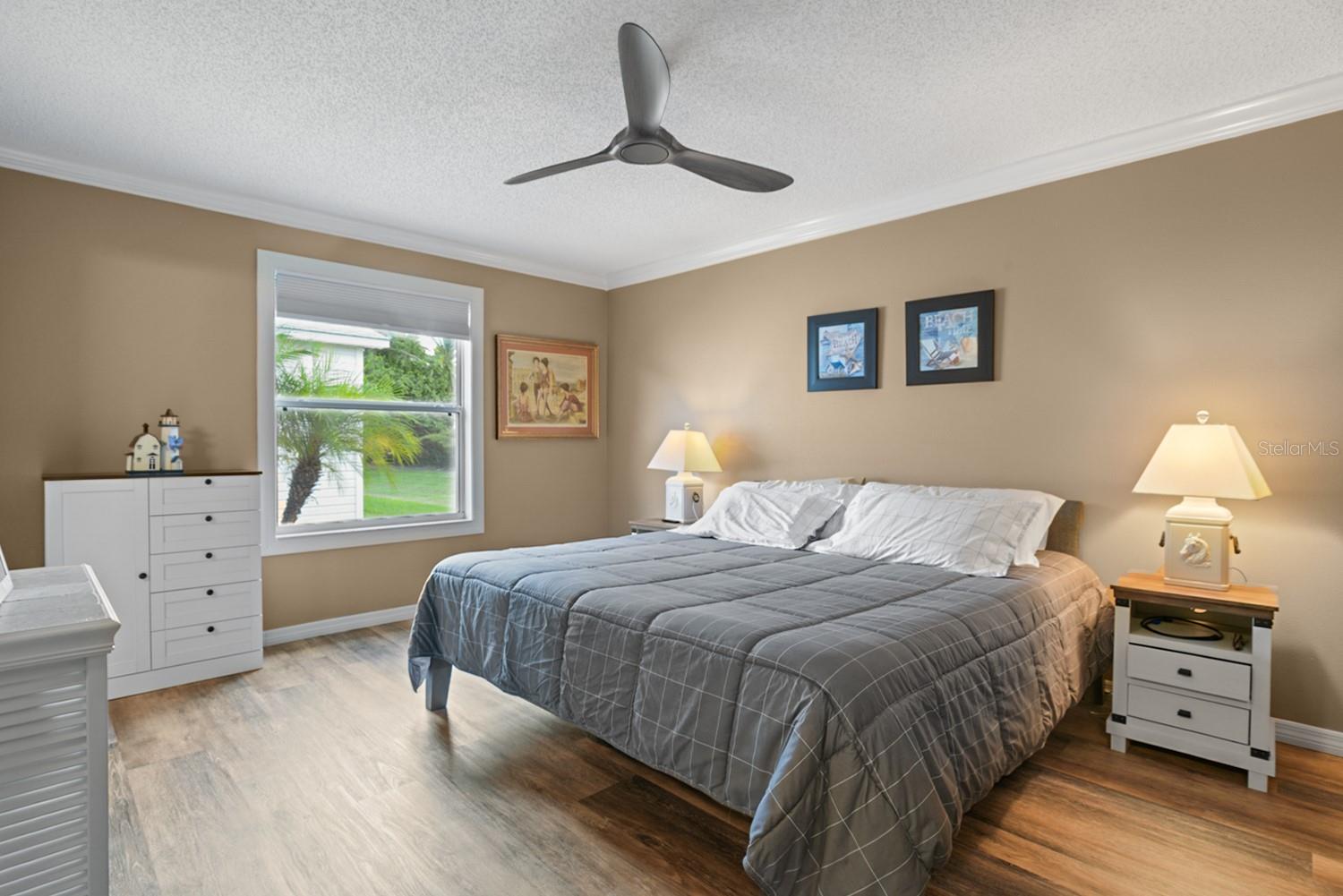 Image 13 of 37 For 1682 Osprey Avenue