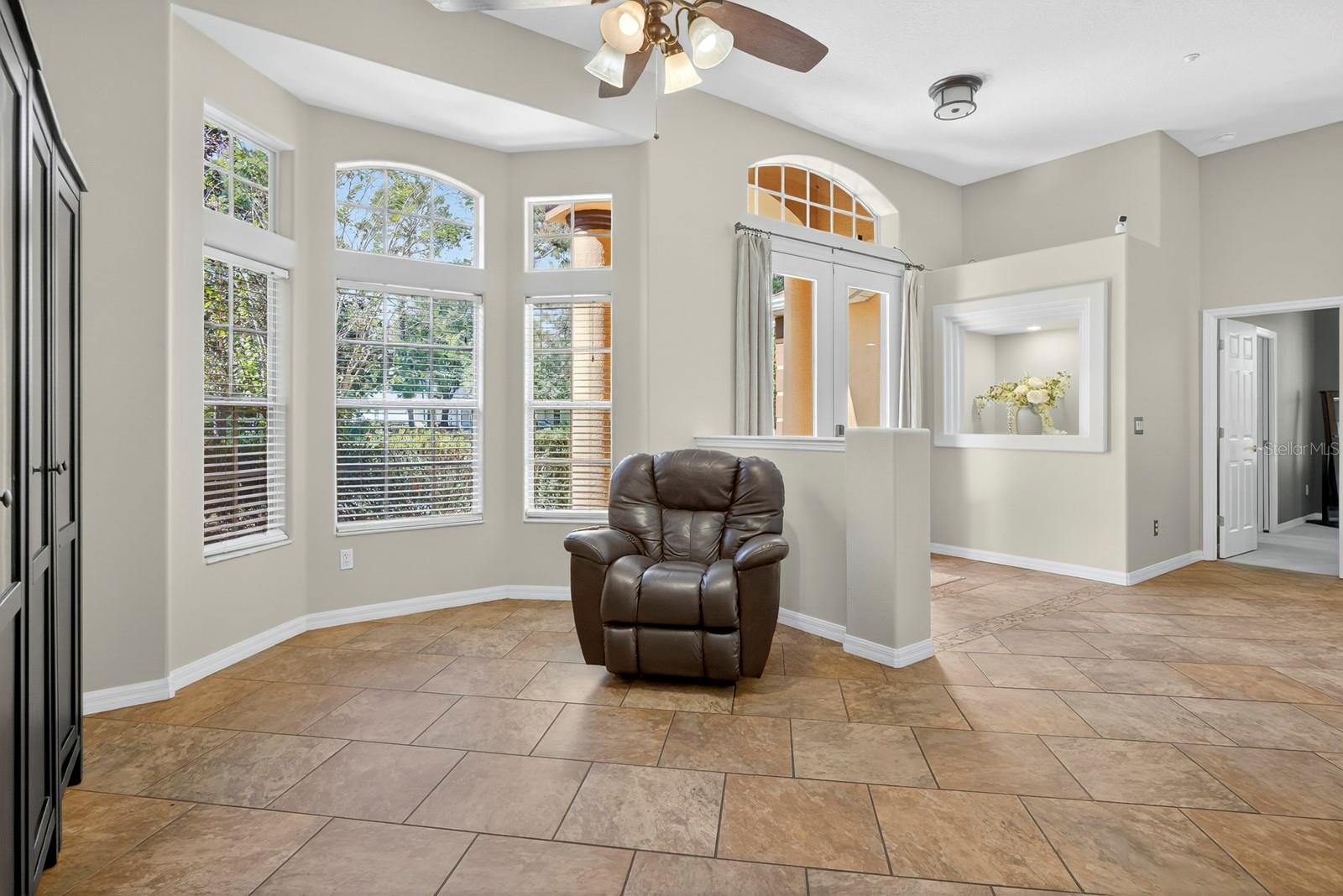 Image 11 of 50 For 36801 Nashua Boulevard