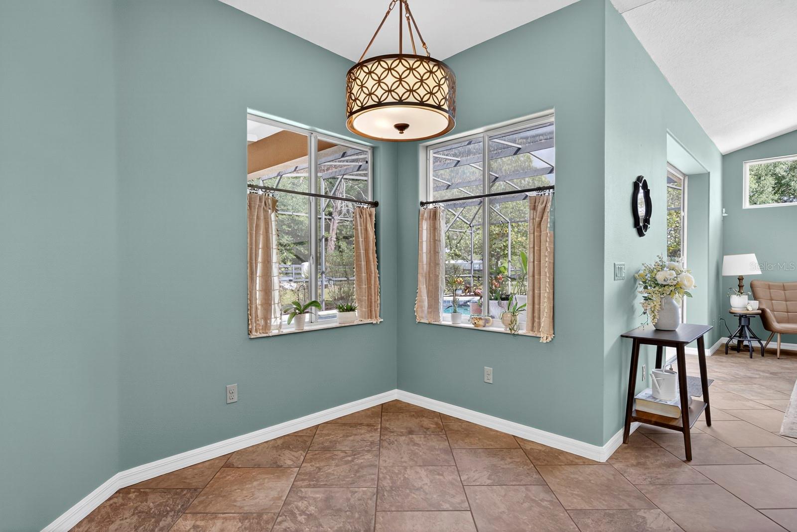 Image 21 of 50 For 36801 Nashua Boulevard