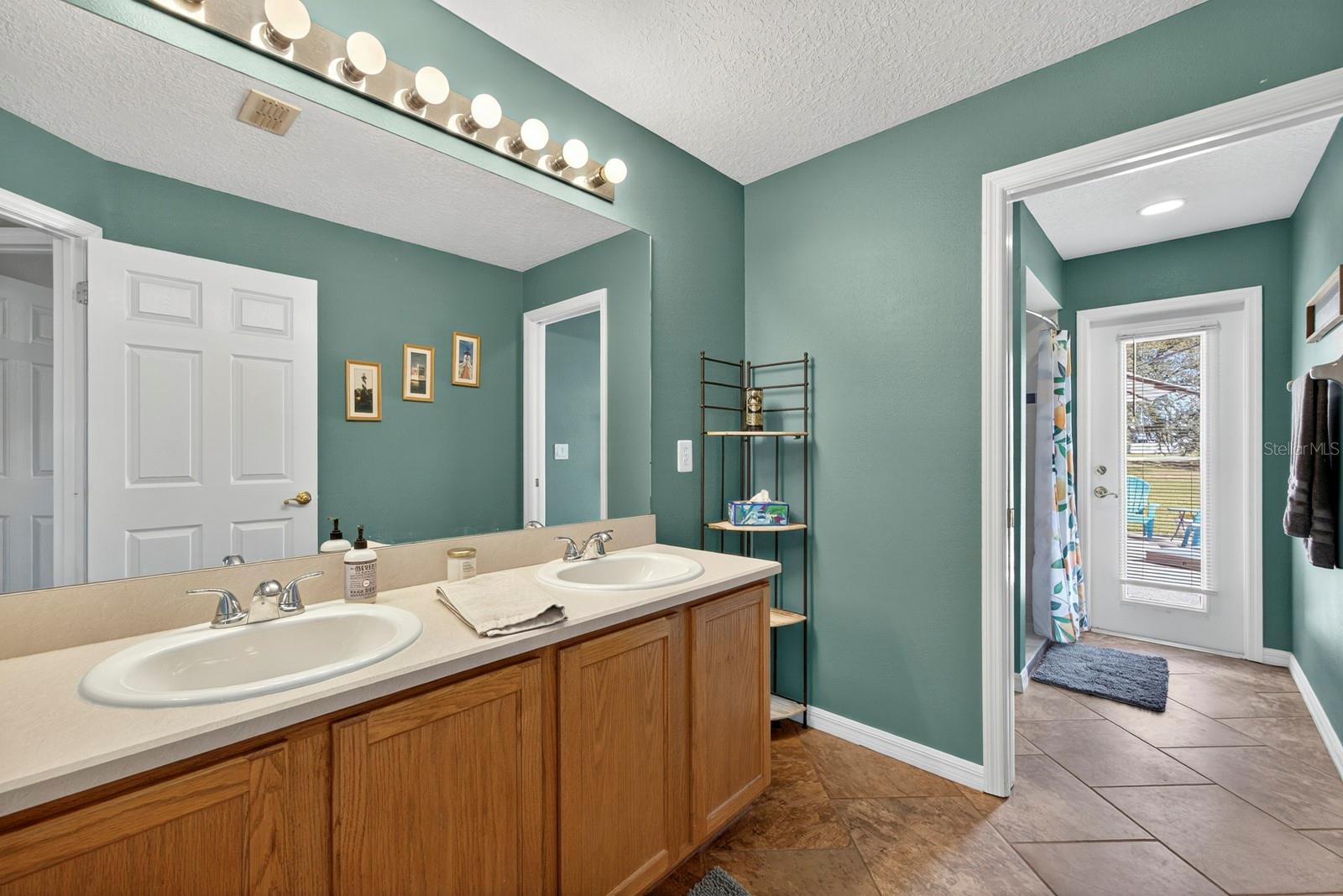 Image 31 of 50 For 36801 Nashua Boulevard