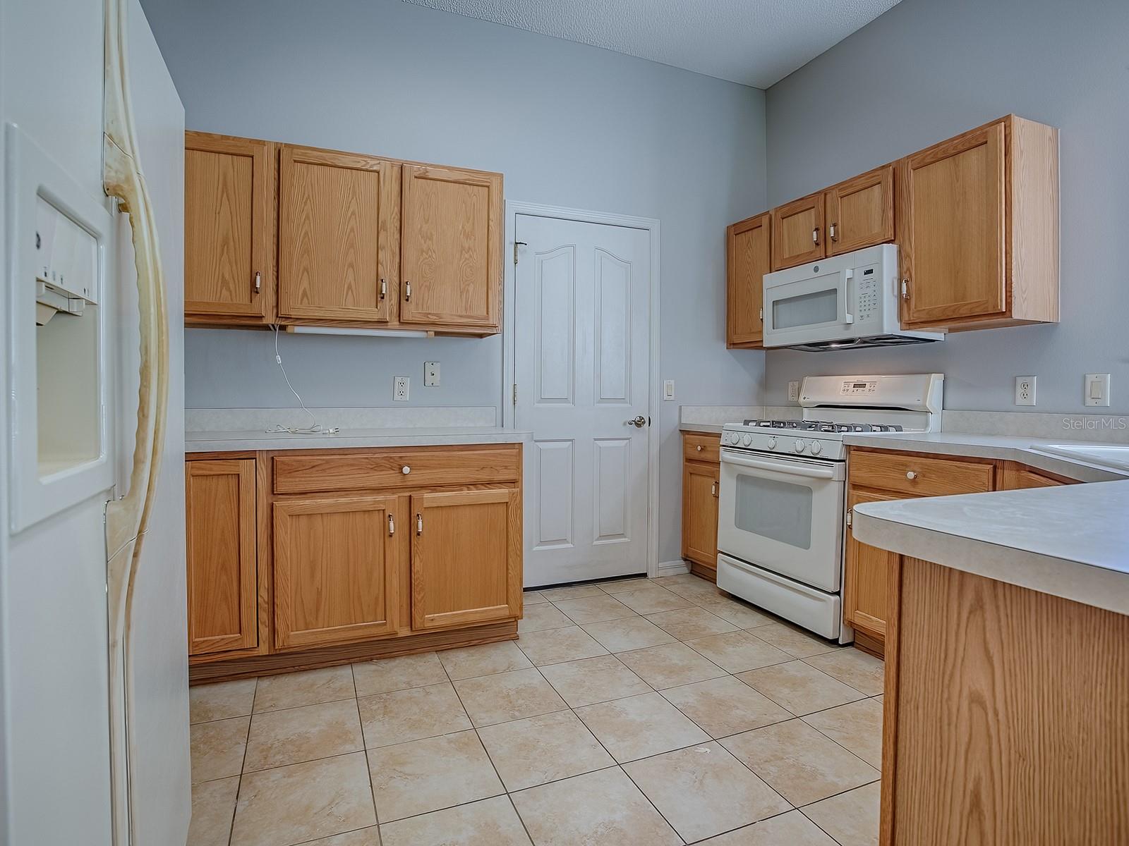 Image 16 of 56 For 1304 Galindo Place