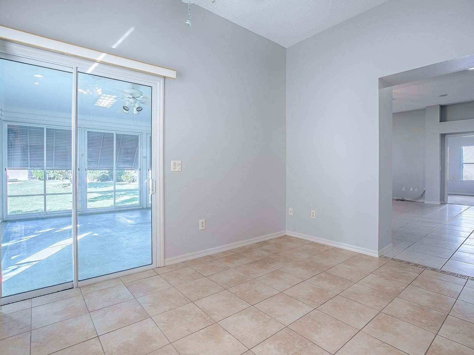 Image 21 of 56 For 1304 Galindo Place