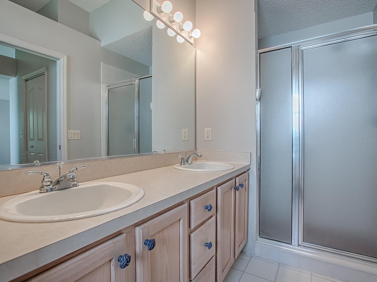 Image 33 of 56 For 1304 Galindo Place