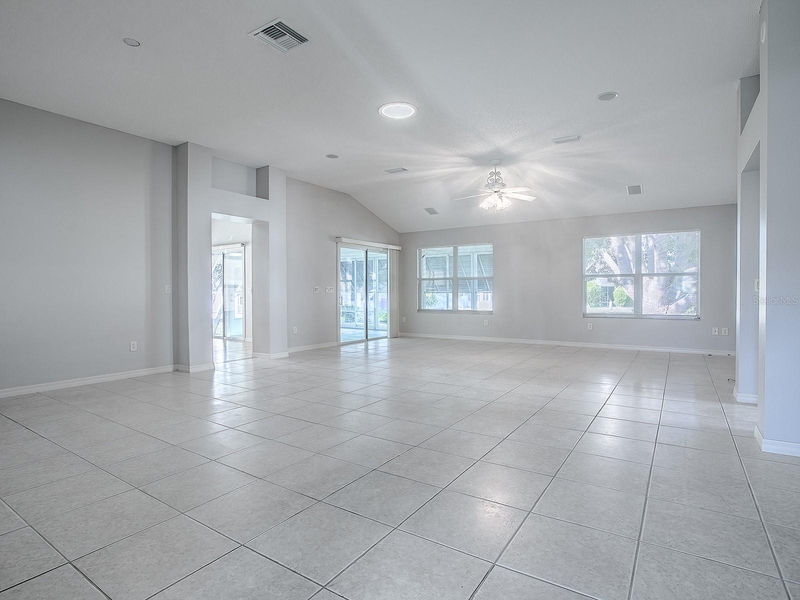 Image 5 of 56 For 1304 Galindo Place