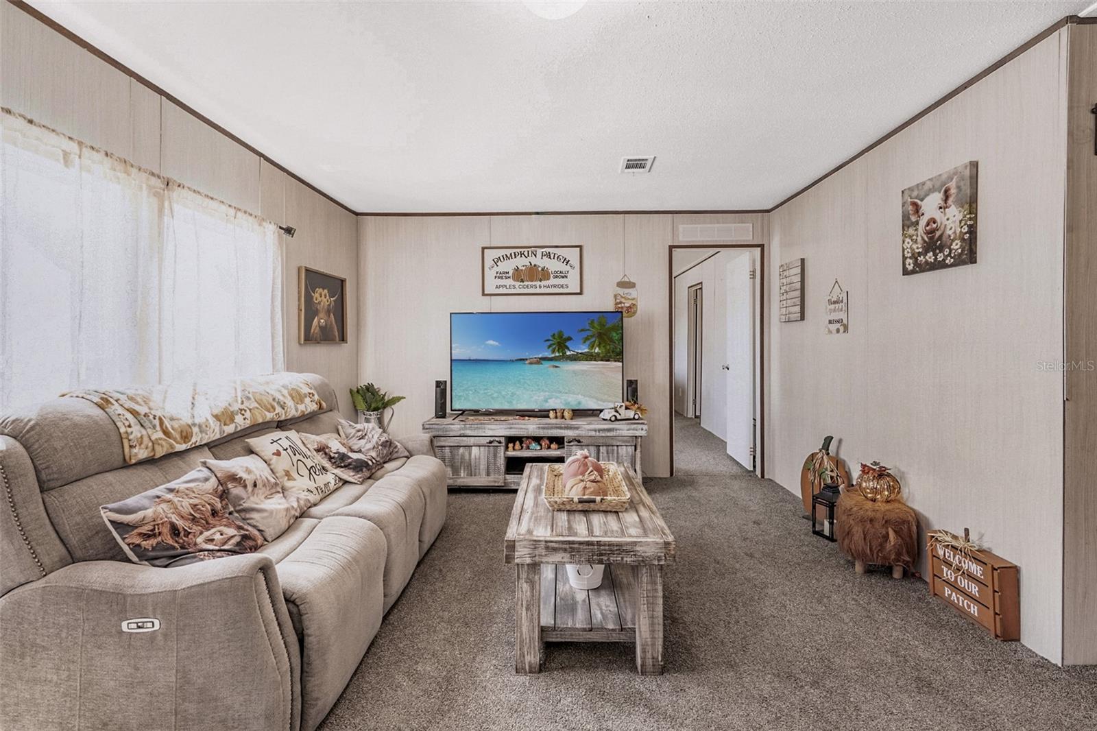 Image 21 of 28 For 10380 Parkside Avenue