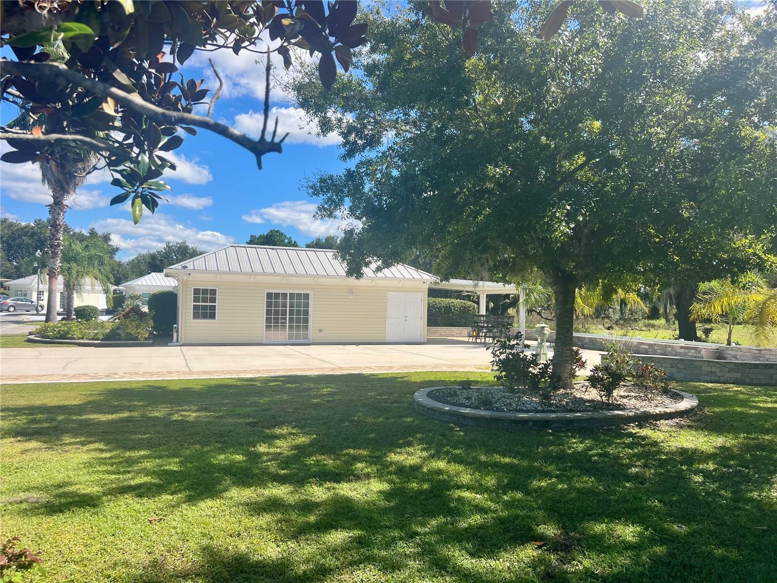 Image 6 of 44 For 9669 49th Terrace