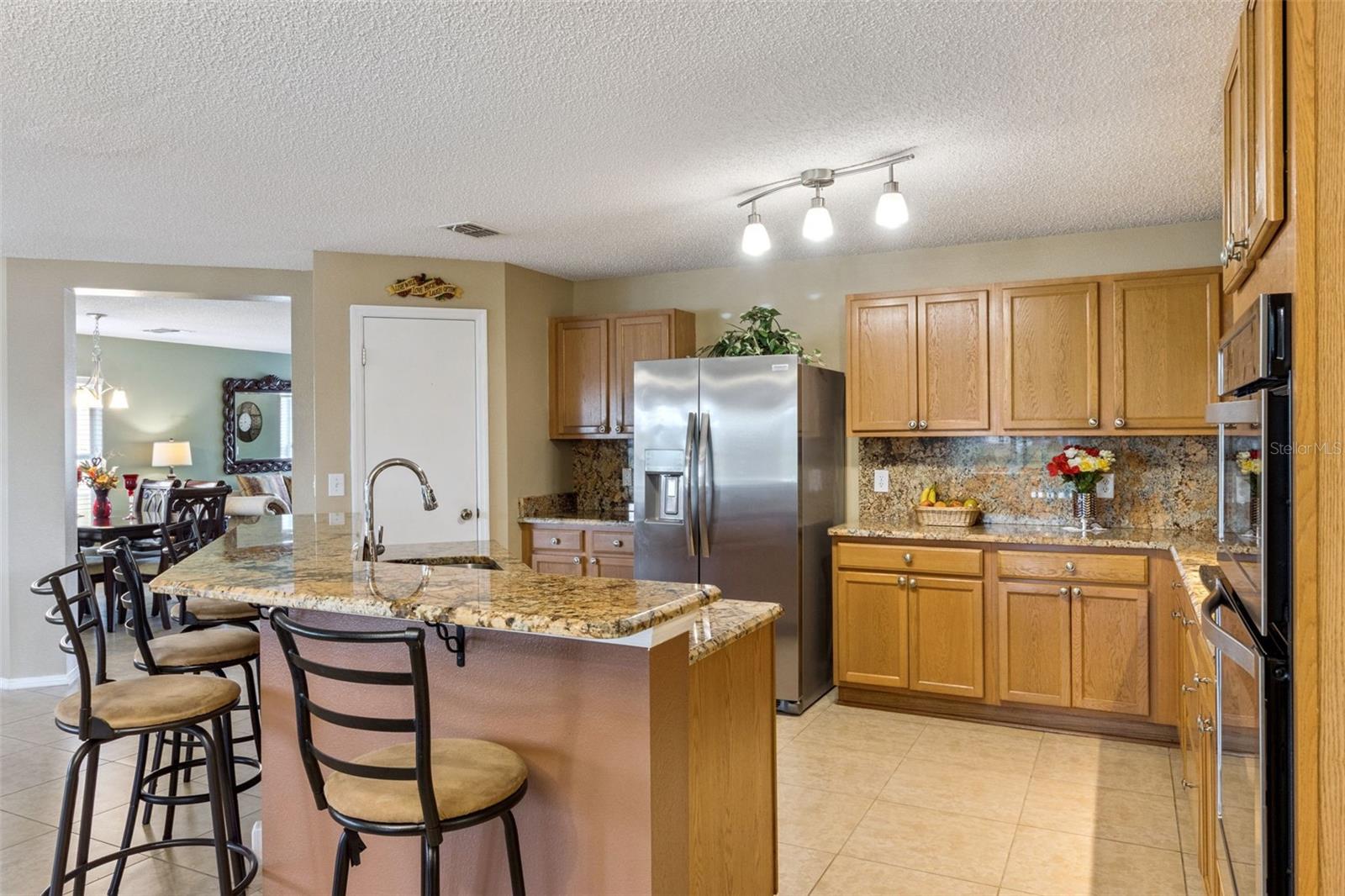 Image 18 of 57 For 1805 Strathmore Circle