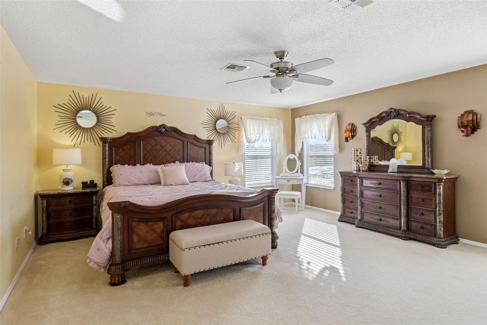 Image 29 of 57 For 1805 Strathmore Circle