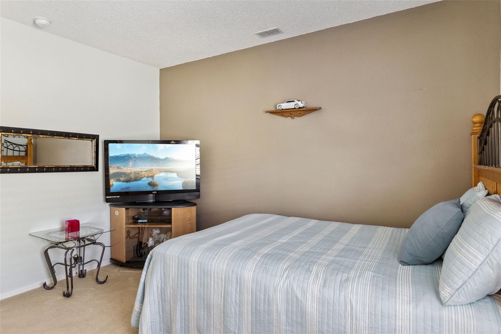 Image 33 of 57 For 1805 Strathmore Circle