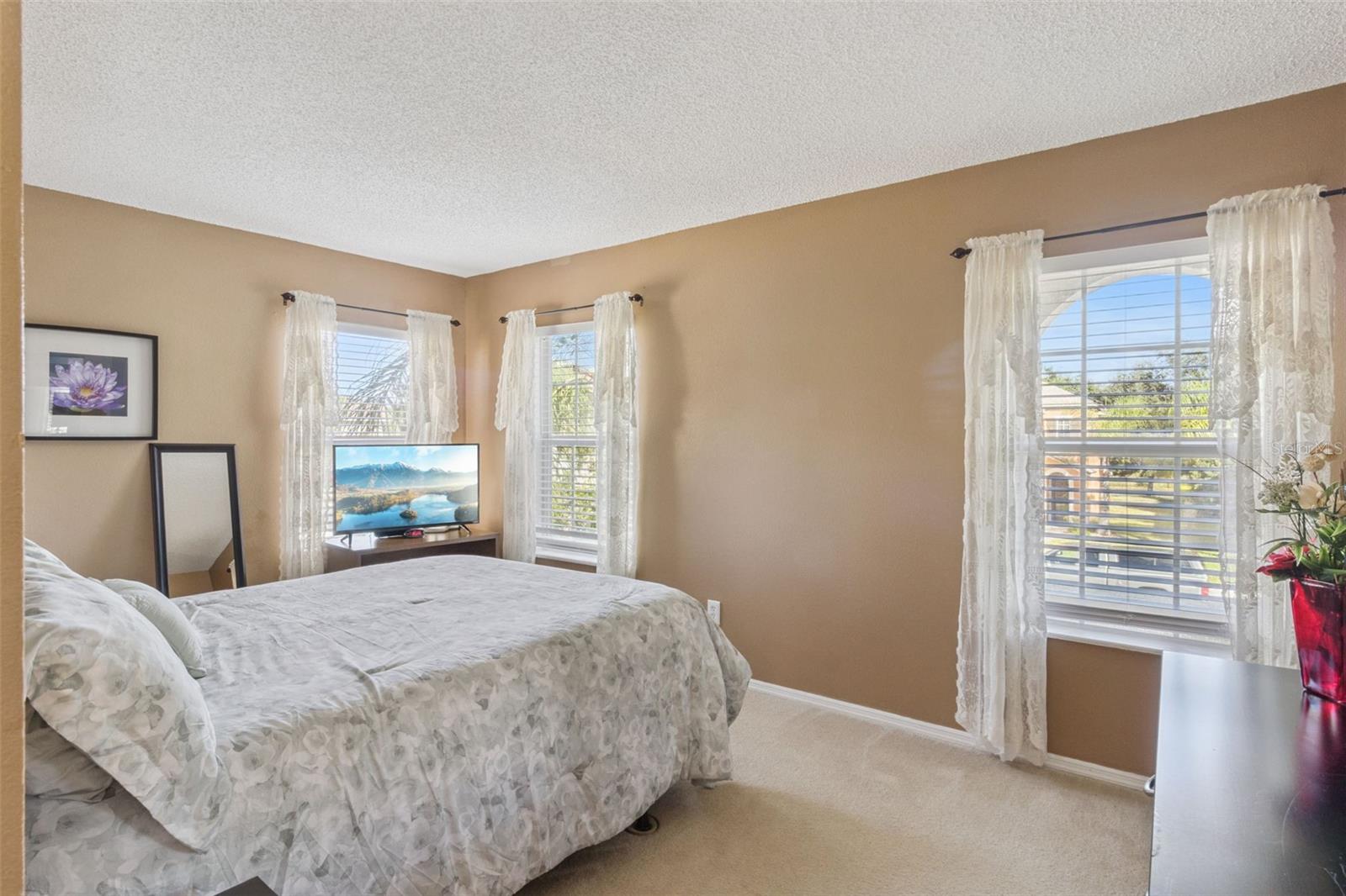 Image 36 of 57 For 1805 Strathmore Circle