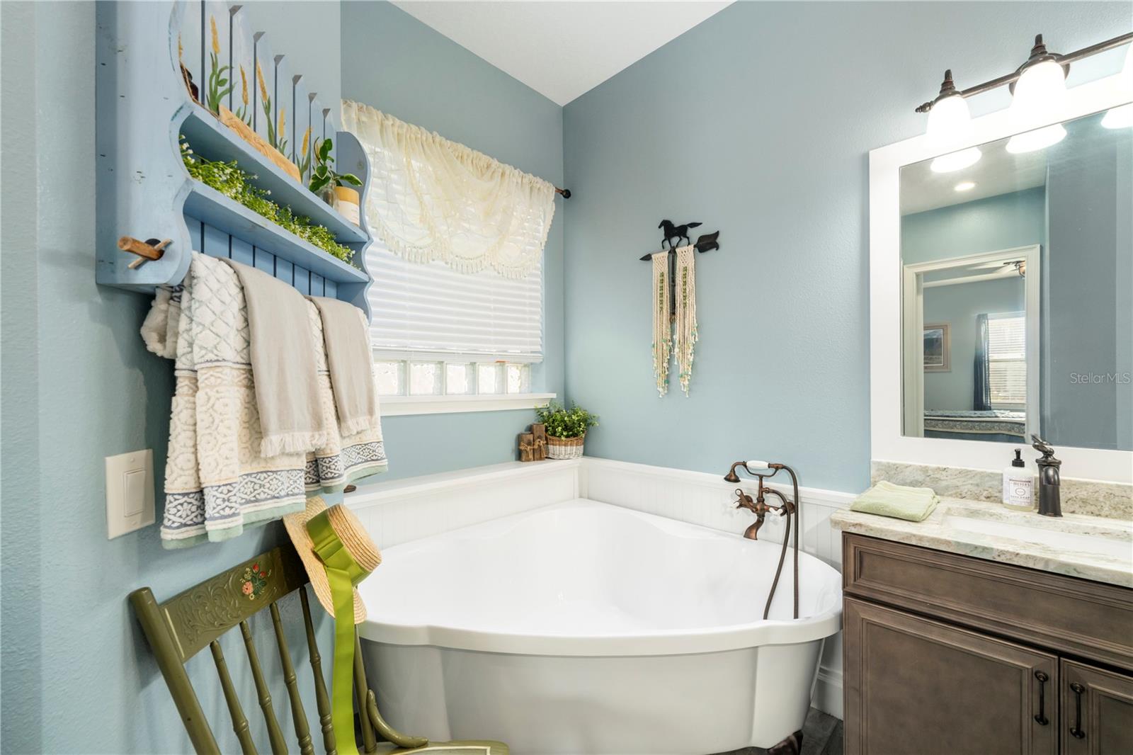 Image 34 of 44 For 35638 Calla Court