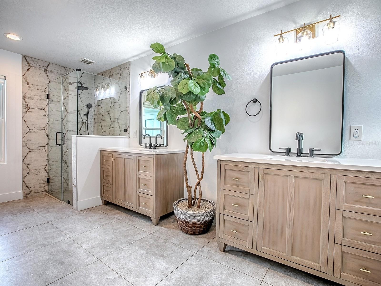 Image 19 of 49 For 3018 Northwood Boulevard