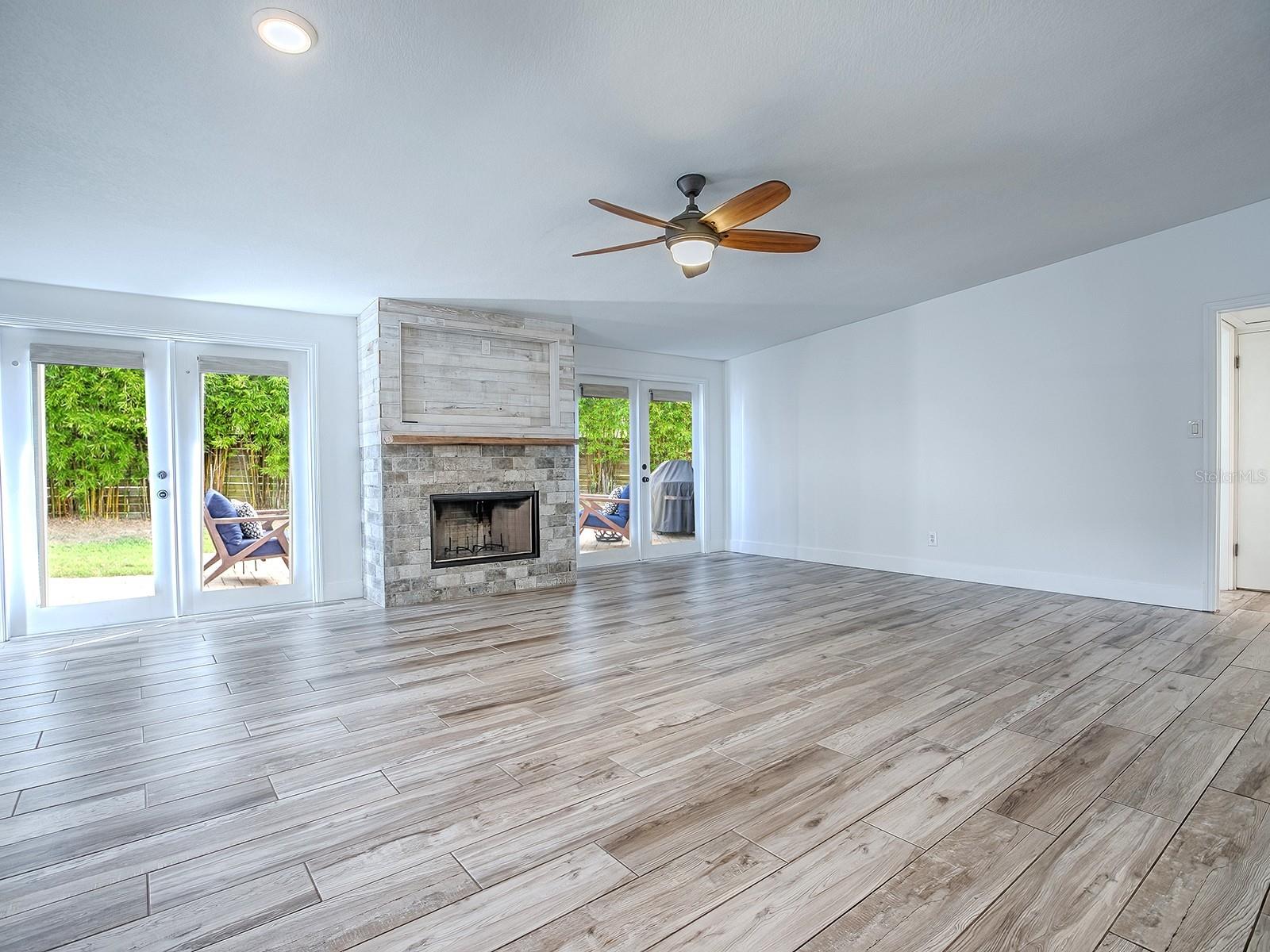 Image 5 of 49 For 3018 Northwood Boulevard